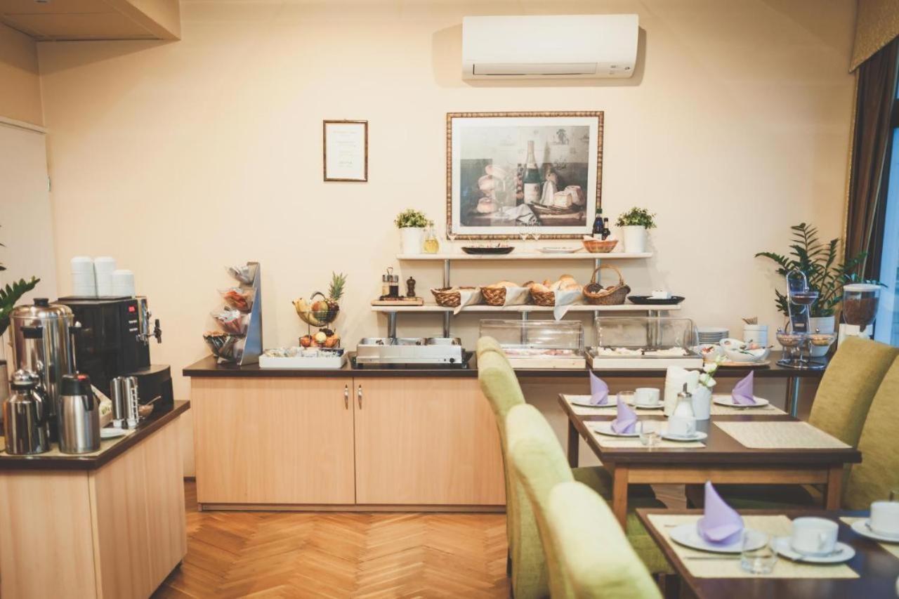 Heviz Lux Apartmanhaz Luaran gambar