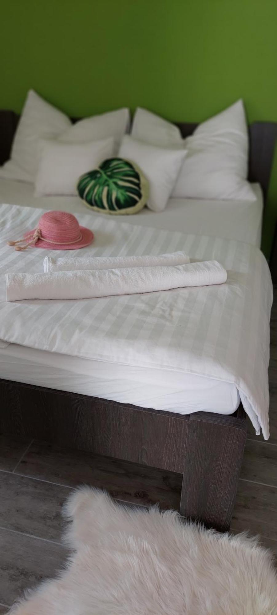 Heviz Lux Apartmanhaz Luaran gambar